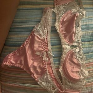 New set🤎 never worn.